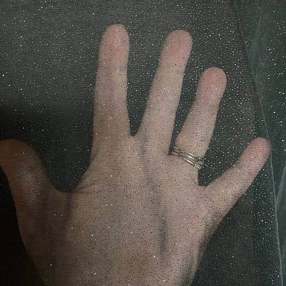 Urban Outfitters size Medium Black Sheer Cropped Long Sleeve Lightweight Top - Picture 4 of 7